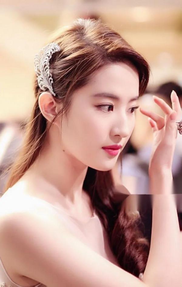 劉亦菲高畫質寫真照來了