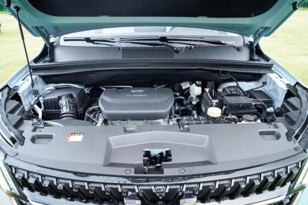 想買10萬級品質好的SUV，不妨看看這兩款，油耗低、空間大、安全