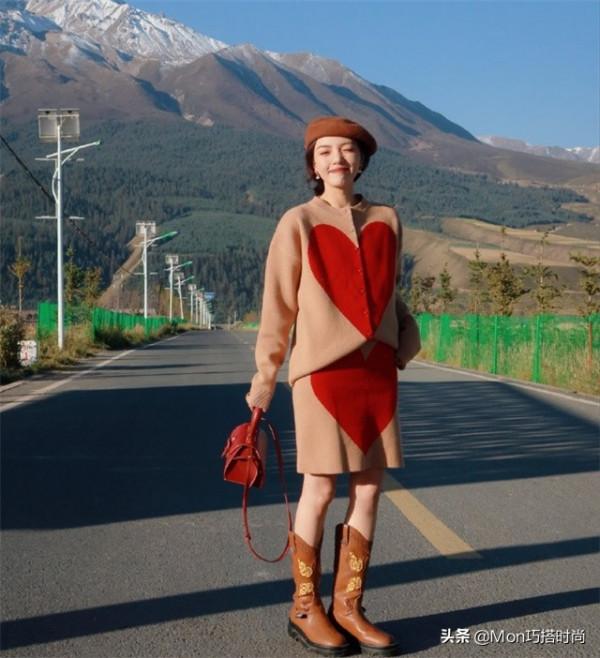 秋天過了一半才知道：衛衣不興了！滿大街的“套衫”，保暖又洋氣