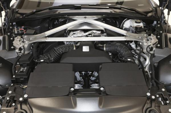 新車 | 206.8萬起，阿斯頓·馬丁Vantage F1特別版到店，國內開啟交付