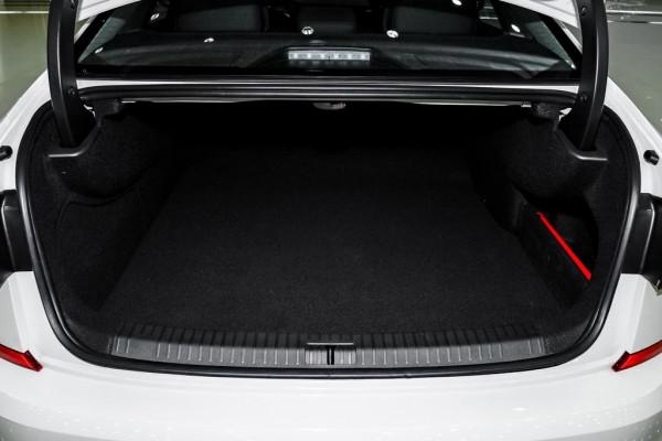 體驗帕薩特PHEV 混動豪華版，軸距2871mm，油耗1.4L，值得入手嗎？