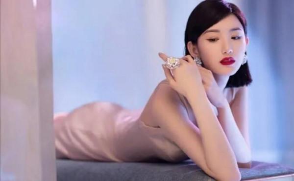 美圖分享‖寶藏女孩毛曉彤 美圖分享‖寶藏女孩毛曉彤