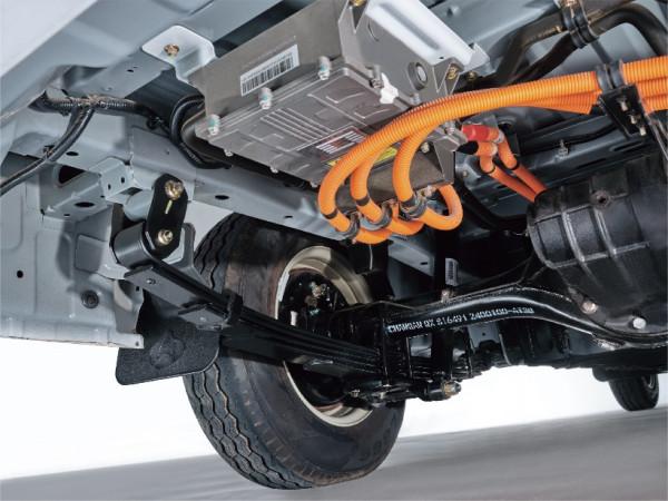 不輸五菱神車，新款長安睿行EM60/EM80上市：13.58萬元起