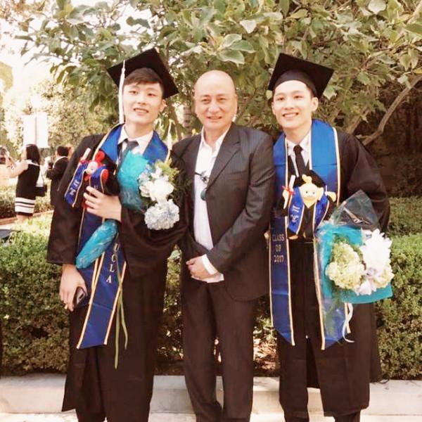 著名演員湯鎮業:二婚娶青島小妻子,我們是6個孩子的爸爸媽媽 著名演員湯鎮業:二婚娶青島小妻子,我們是6個孩子的爸爸媽媽