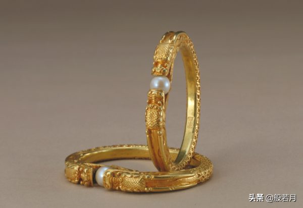 故宮裡的娘娘都戴什麼珠寶？來開開眼界