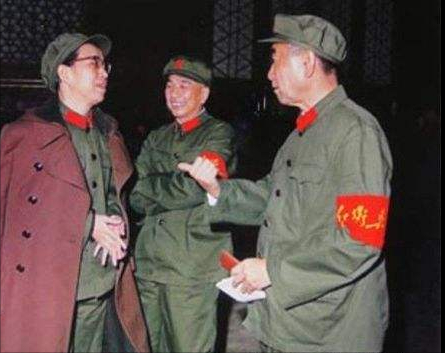 他官至上將,晚年誤入歧途,去世八年榮譽被撤,骨灰移出八寶山 他官至上將,晚年誤入歧途,去世八年榮譽被撤,骨灰移出八寶山