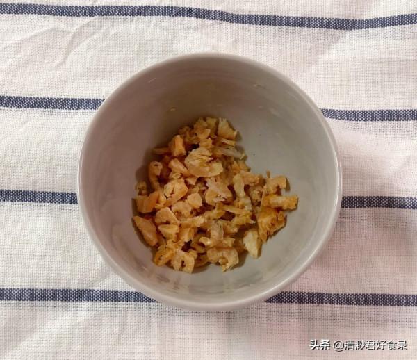 入冬後常吃白蘿蔔,用它做早餐,簡單家常鮮香味美,不放肉也好吃 入冬後常吃白蘿蔔,用它做早餐,簡單家常鮮香味美,不放肉也好吃