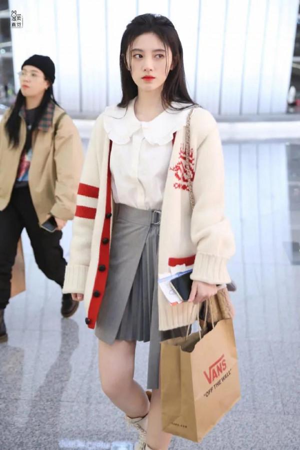 小個子怎麼穿搭?鞠婧禕教你穿出不一樣的freestyle 小個子怎麼穿搭?鞠婧禕教你穿出不一樣的freestyle