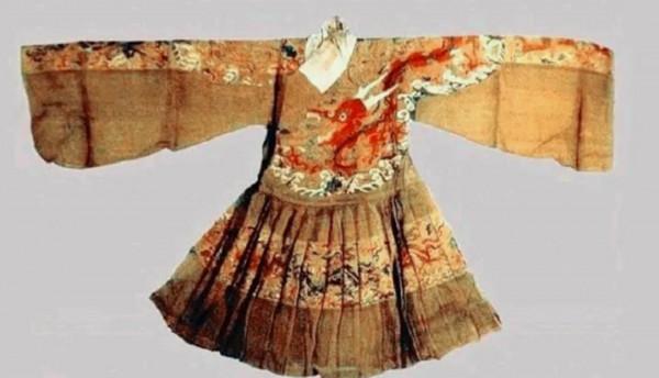 京城被李自成攻破前後,直到崇禎自縊,為何也不見親衛部隊錦衣衛 京城被李自成攻破前後,直到崇禎自縊,為何也不見親衛部隊錦衣衛