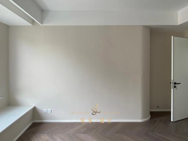 櫃體代替牆體,向主臥借空間,哪怕次臥再小,也能騰出一面大衣櫃 櫃體代替牆體,向主臥借空間,哪怕次臥再小,也能騰出一面大衣櫃