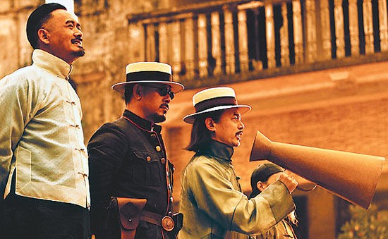 姜文，賠了幾千萬都不低頭的他，就這樣屈服了