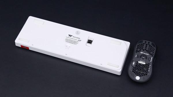 Tt領航員C360 RGB鍵盤、探索者X2滑鼠評測：好用不貴，無線鍵鼠