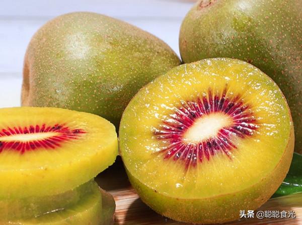 秋天女性多吃這8種食物，維C豐富營養高，應季新鮮，價格便宜