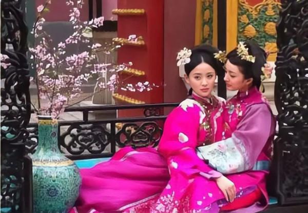 這叫古裝美人？是把觀眾當傻子嗎