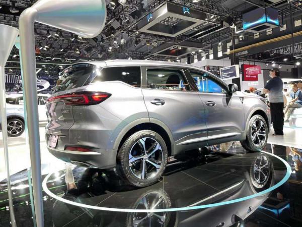 ​瑞虎7 PLUS開啟預售！內外設計小變動，新增鯤鵬1.6T