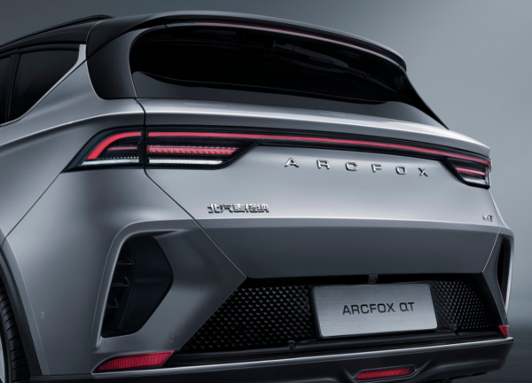 探店極狐體驗店:為什麼華為、麥格納也救不了極狐? 探店極狐體驗店:為什麼華為、麥格納也救不了極狐?