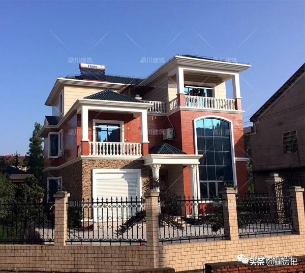 28萬建廣西複式三層別墅，佔地125㎡，7室4廳+車庫，圖紙好評如潮