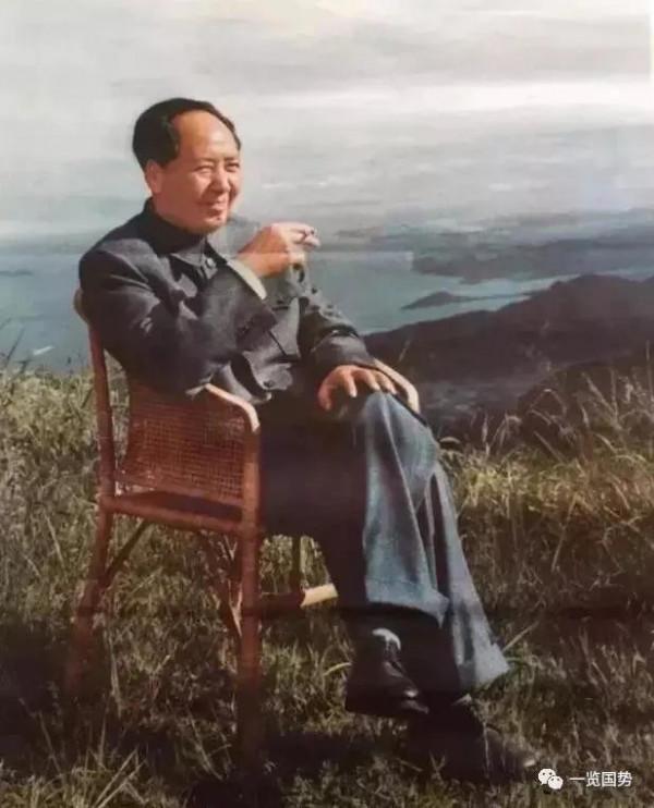 深切緬懷毛主席