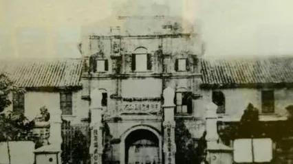 兩個朝鮮人在雲南一所學校學習，隨後成為朝鮮和韓國最高軍事長官