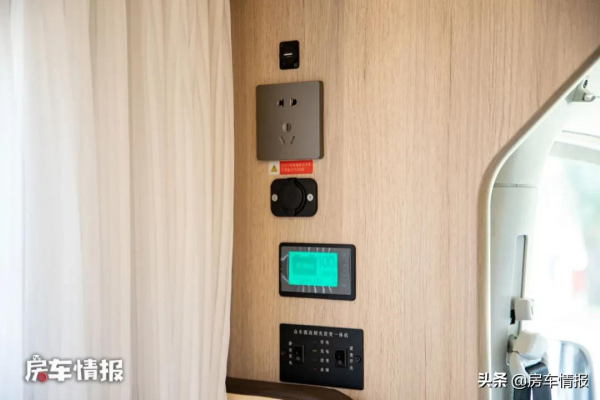 全新下線的國產房車,價格不變水電升級,配2.3米雙人床同類最大 全新下線的國產房車,價格不變水電升級,配2.3米雙人床同類最大