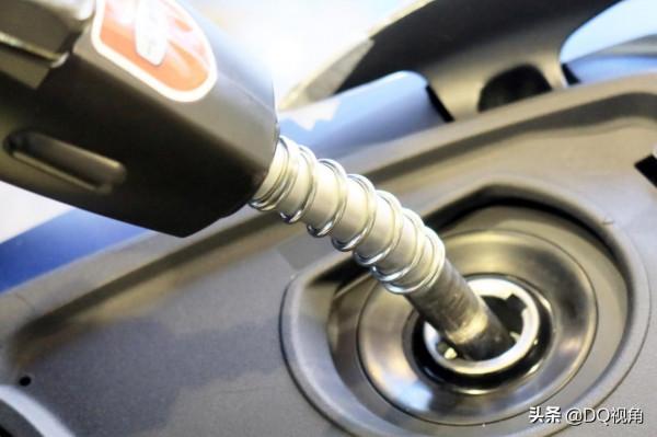 通勤代步踏板，本田Dio110，百公里油耗不足2L，可惜不引入國內