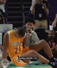 6歲截肢17歲單臂奪下扣籃冠軍！伊曼紐爾可能成為NBA首位獨臂球員