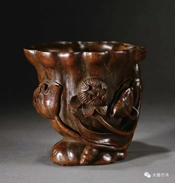 包漿後的竹雕,像極了天外來物 包漿後的竹雕,像極了天外來物