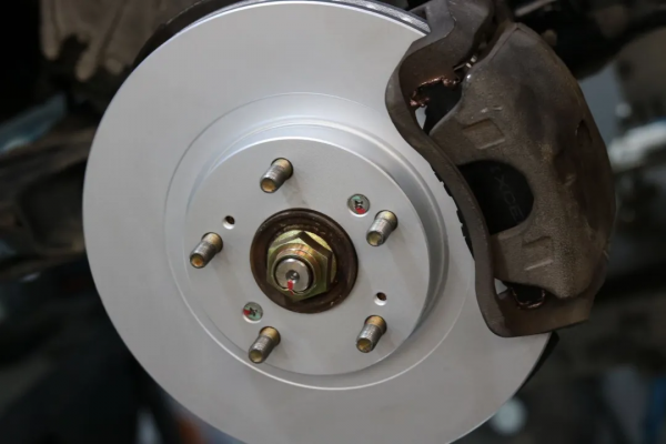 「情懷玩車」2005年老款CRV翻新復活日記,至死返生,終成神話 「情懷玩車」2005年老款CRV翻新復活日記,至死返生,終成神話