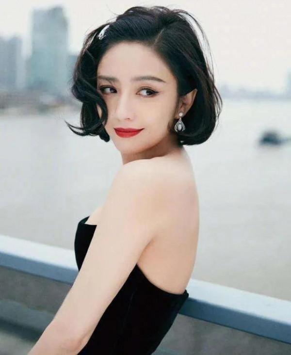 新疆四美：佟麗婭