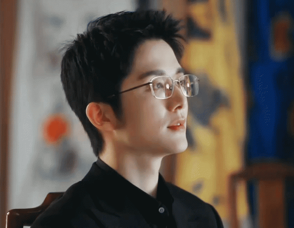 男明星眼鏡殺，有的斯文，有的書生，有的雅痞，你中意誰？