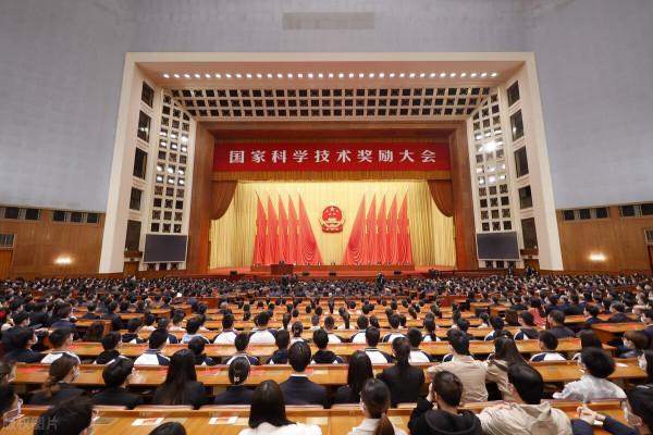 深圳實現&OpenCurlyDoubleQuote;雙一流&rdquo;零突破，南方科技大學入選、深圳大學欲哭無淚