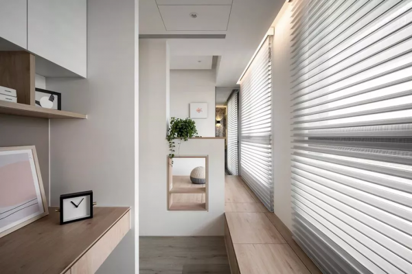 62㎡原木風兩室變三室，還有超多收納空間，三口人住得敞亮又自由