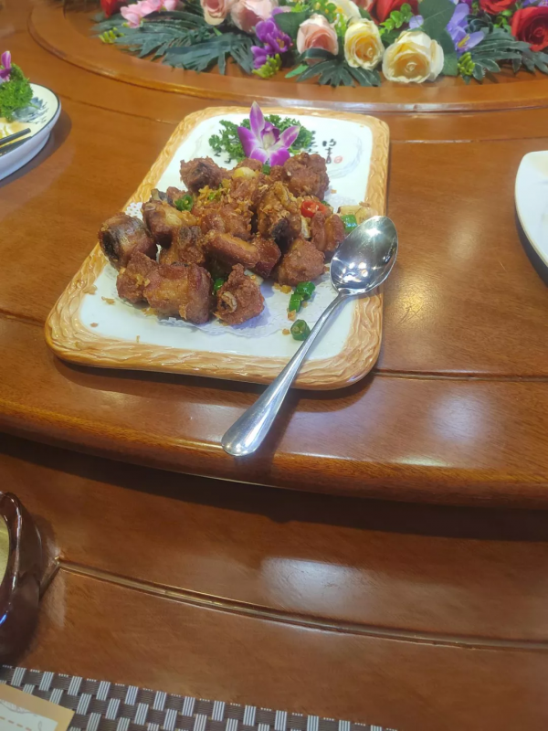 海納百川，高瞰四方，北緯37度隱藏著一座“好吃”的城市