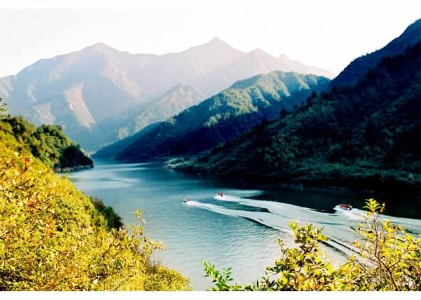 中國最美十大峽谷,你去過幾個? 中國最美十大峽谷,你去過幾個?