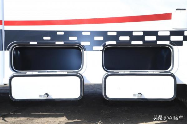 奇瑞3.0T+5座4床平頂房車亮相！設計用心，內飾豪華，用著很舒服