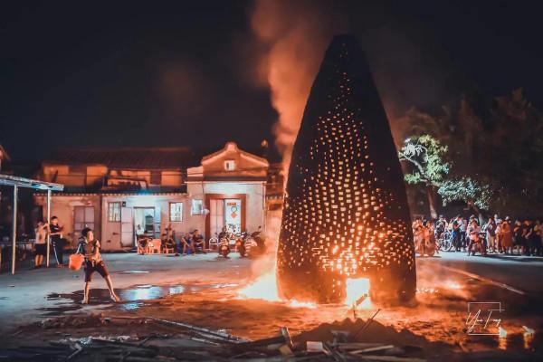 潮汕中秋燒塔習俗