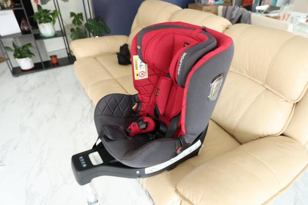 「生活多麼美好」惠爾頓星願兒童安全座椅曬物分享