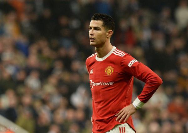 英超-卡瓦尼替補救主C羅染黃 曼聯1-1客平紐卡無緣四連勝 仍居第七 英超-卡瓦尼替補救主C羅染黃 曼聯1-1客平紐卡無緣四連勝 仍居第七