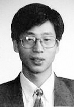 22年前,北約轟炸中記者許杏虎朱穎夫婦犧牲,曾計劃休假時要孩子 22年前,北約轟炸中記者許杏虎朱穎夫婦犧牲,曾計劃休假時要孩子