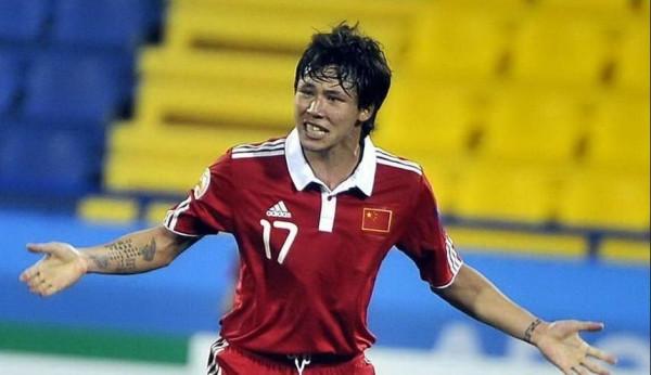 張琳芃故事匯，與妻子透過相親相識，中國球迷的“張莫斯”