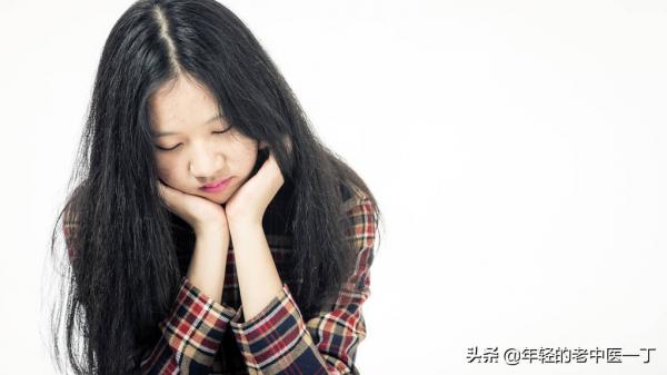 一個河南女大夫，傾聽一個山東大漢的故事後開出一個方子