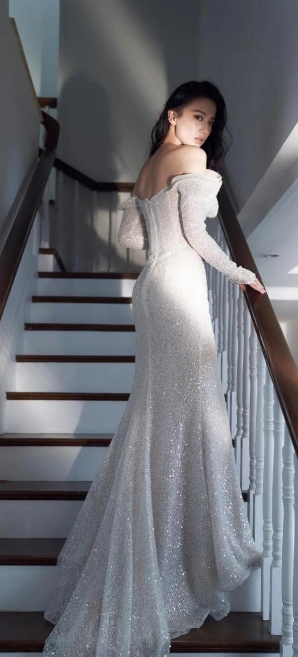 黃聖依 窈窕淑女寤寐求之 黃聖依 窈窕淑女寤寐求之