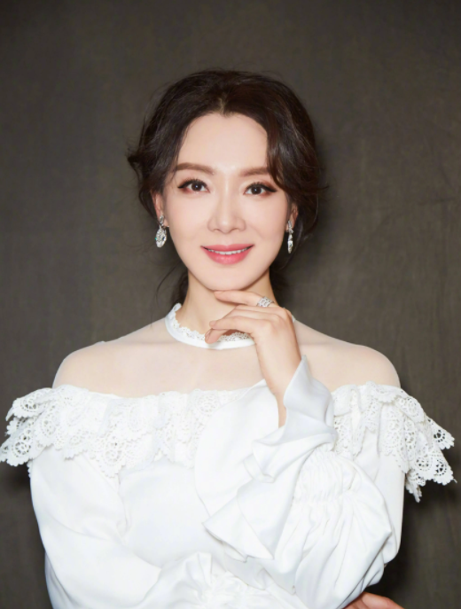 陳數：一生不要自己的孩子，只愛繼子，我心甘情願且甘之如飴