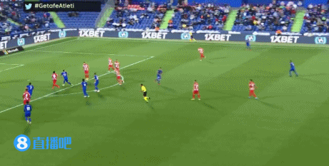 西甲第6輪綜述:皇馬大勝馬洛卡 巴薩遭遇兩連平 西甲第6輪綜述:皇馬大勝馬洛卡 巴薩遭遇兩連平