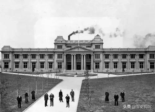 湘贛邊政府成立，到處需要錢，毛主席眉頭緊鎖，袁文才出個好主意