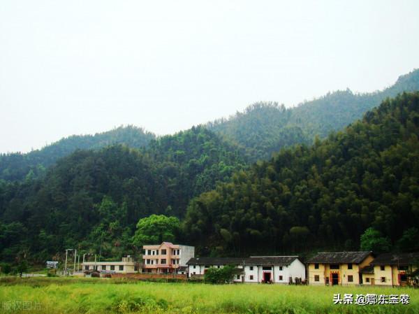 農村有人說在村裡蓋新房，10年以後多數會分文不值，真會這樣嗎？