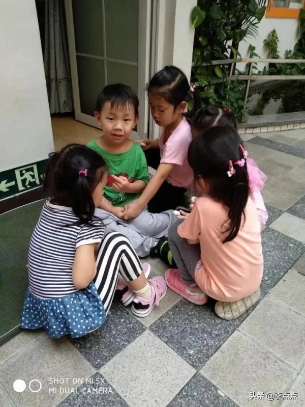 小孩打疫苗有多好笑,這絕對是家長們最社死的瞬間 小孩打疫苗有多好笑,這絕對是家長們最社死的瞬間