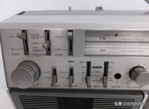 愛華 AIWA CS-90X 經典雙UV表單卡收錄機 愛華 AIWA CS-90X 經典雙UV表單卡收錄機