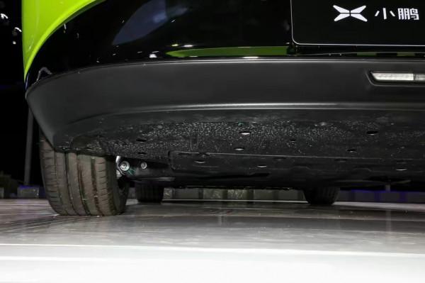 帶“剪刀門”的中型純電動轎跑—小鵬P7鵬翼版解讀
