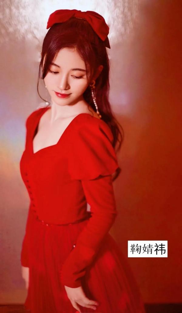 在中國有一種紅叫中國紅，女明星集體穿紅色衣服，你最看好誰？